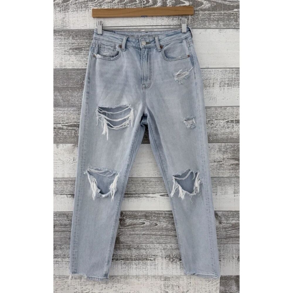 American Eagle Mom Jeans Women's Sz 2 High Rise Distressed Shredded Fit 28x28